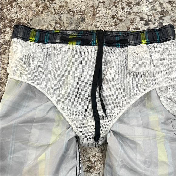 Kanu Surf Gray and Yellow Cargo Board Shorts/ Bathing Suit with Elastic Waist - Picture 9 of 9